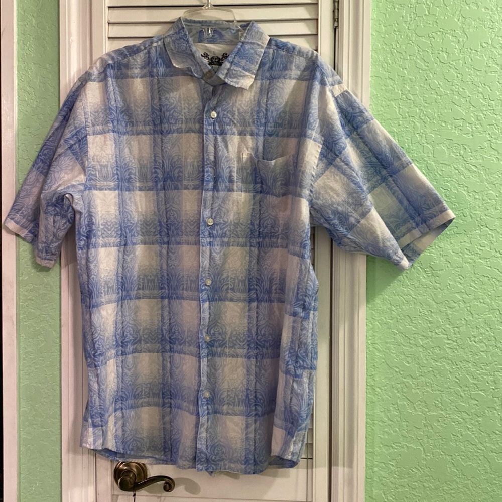 Outlook Mens Causal Plaid Light Blue and White Button Down Shirt L